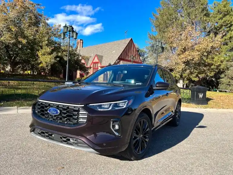 Unveiling the Enhanced 2023 Ford Escape ST-Line: Style, Power, and Efficiency